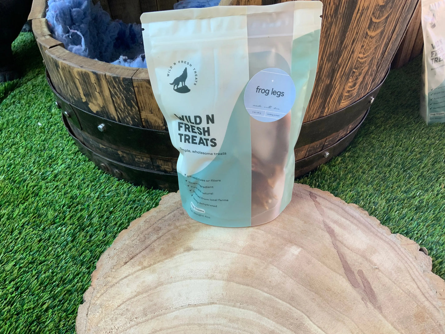 Frogs legs UTA Kennels