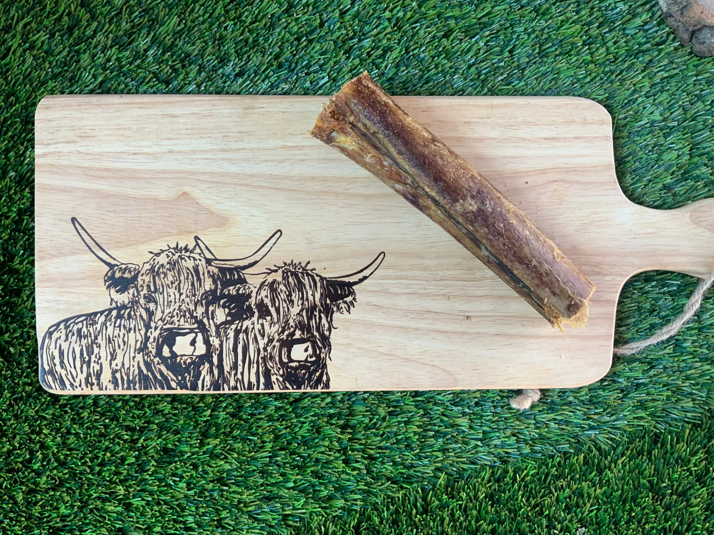 Ostrich marrow bone UTA K9