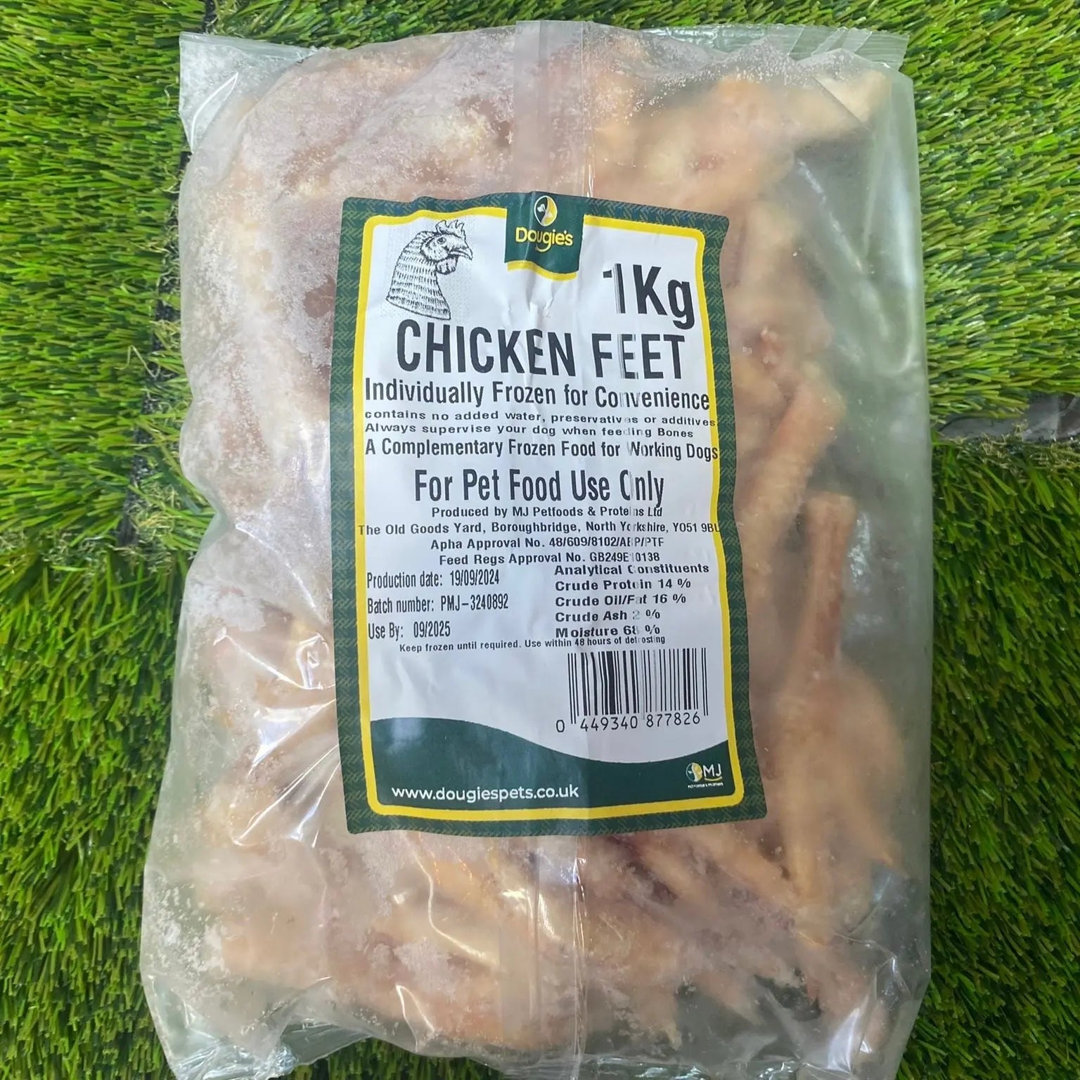 Chicken feet for dogs